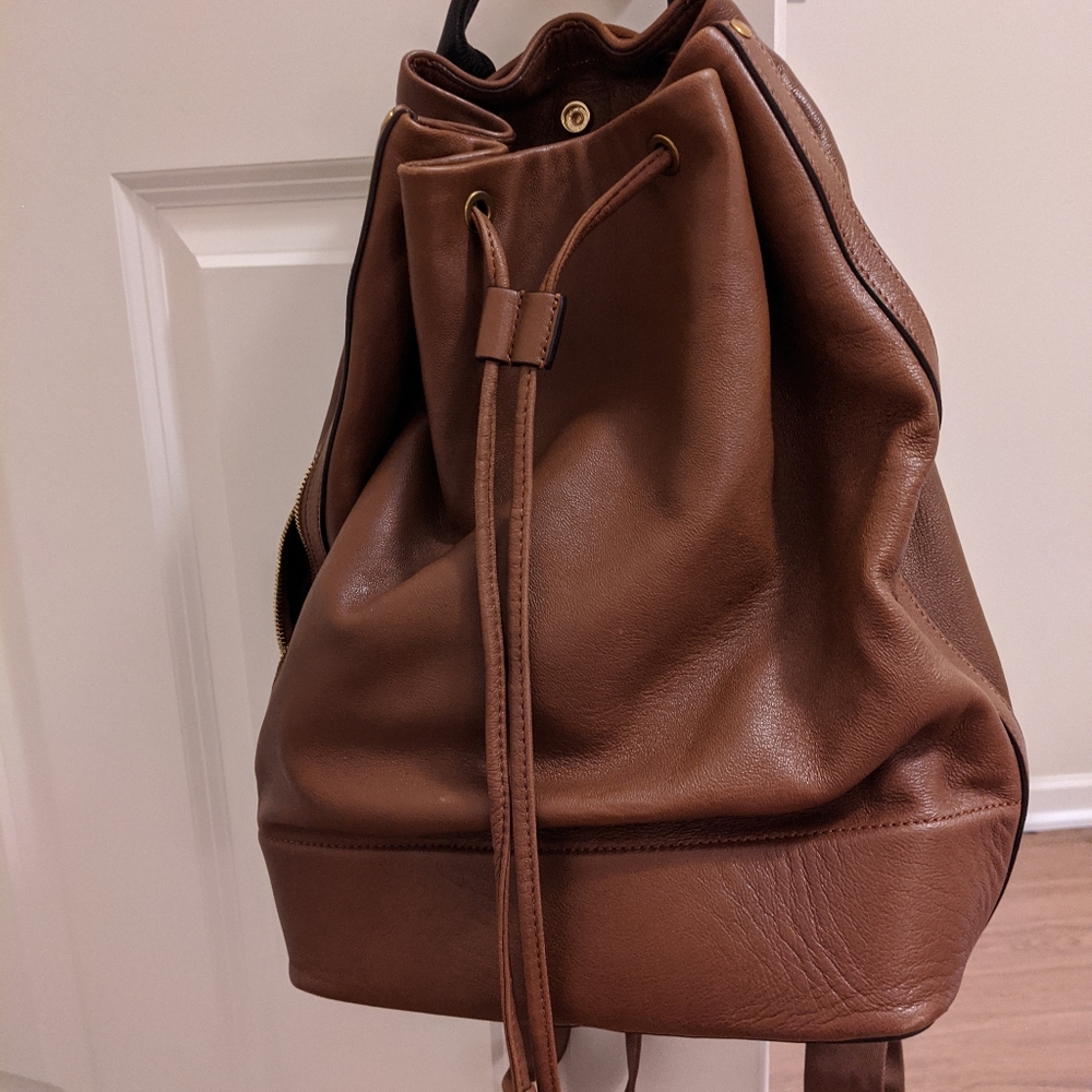 Bucket bagpack